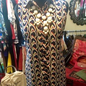 Love the meeting in a chic shirt dress by Cabi!